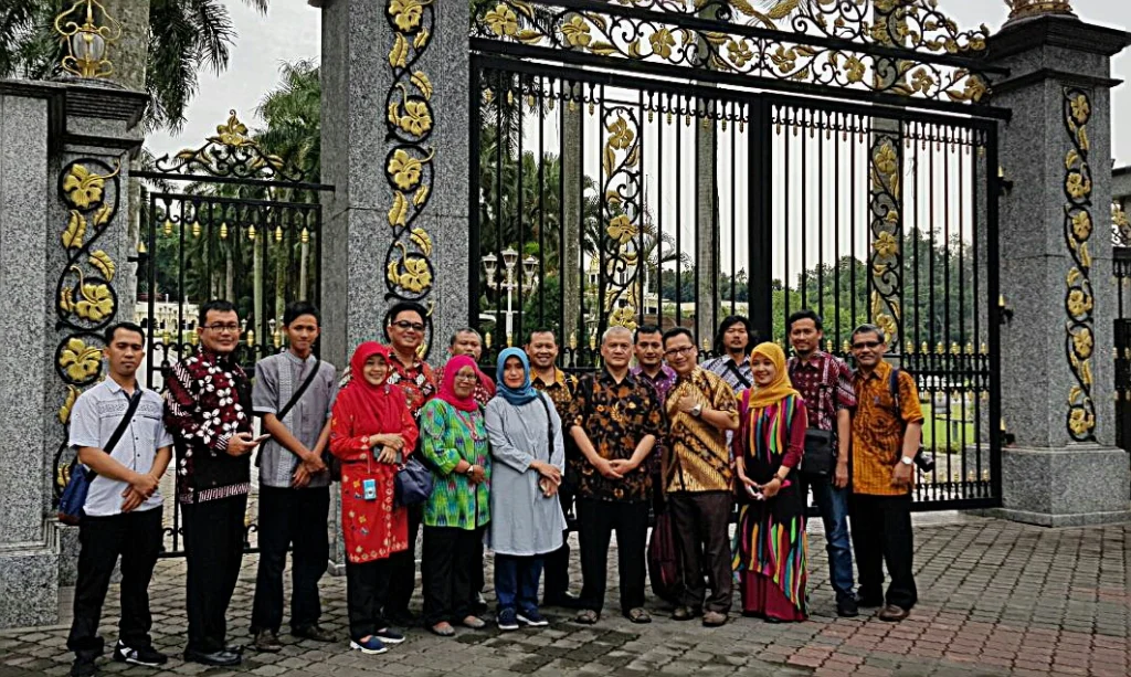 Tim Museum Muhammadiyah Studi Banding ke Museum Malaysia