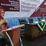 Kepala Sekolah Harus Kreatif Membuat Acara agar  Layak Muat di Media