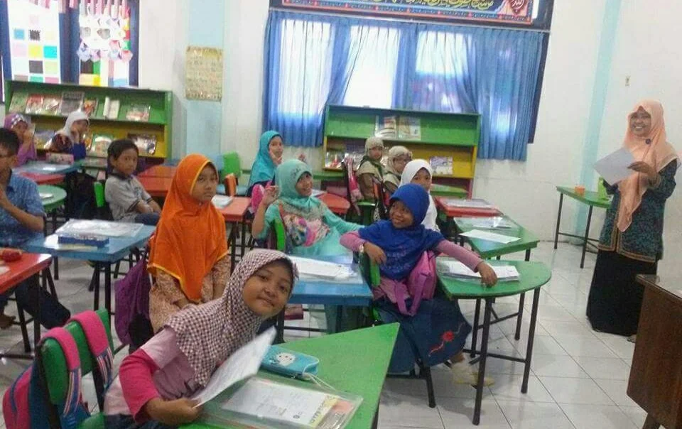 Yang Ingin Belajar IPA dan Matematika Nalaria Bayar Seikhlasnya, di Sini Tempatnya