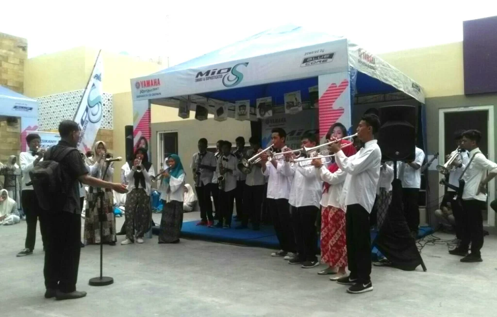 Brass Band SMAM-X Surabaya Siap Meriahkan Tanwir Aisyiyah dengan Saksofonnya