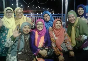 Nikmati Menu Olahan Hasil Laut di Angkringan Matahari, Ini Pesan Ketua Umum PP Aisyiyah