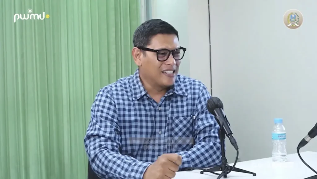 Podcast PWMUTV: Drone Economic Gen Z: Lincah, Adaptif, dan Mengendalikan Masa Depan Ekonomi