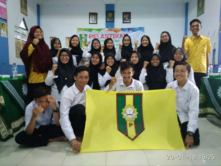 “Manuk Glatik Cucuke Abang, Mari Dilantik Ayo Berjuang”