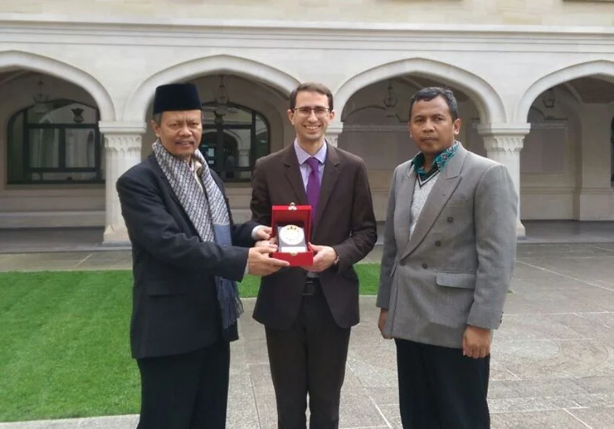 Islam Tertawa yang Bedakan Islam Indonesia dengan Timur Tengah