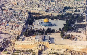 Dari Surabaya ke Jerusalem (3-Habis): Ketemu Tokoh Palestina Kristen Nayef Hawatmeh