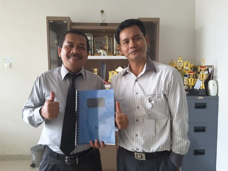 Jika Dua Kepala Sekolah Pucang Bertemu maka Dengarkan Obrolannya Ini