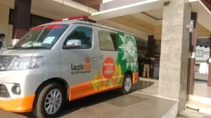 Kepedulian di Tengah Duka: Dua Ambulans Lazismu Sidoarjo Jemput Jenazah Santri Korban Runtuhnya Musala Al Khoziny