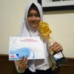 Bakat Menyanyi Siswa Ini Menyisihkan Seratus Peserta Lain dari 8 Daerah