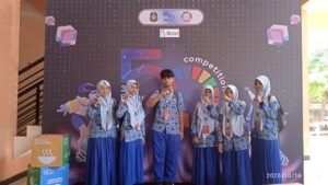 SMP Muhammadiyah 1 Blitar Raih Pengalaman Berharga dalam Lomba Cerdas Cermat Kompetisi Blitar 5.0