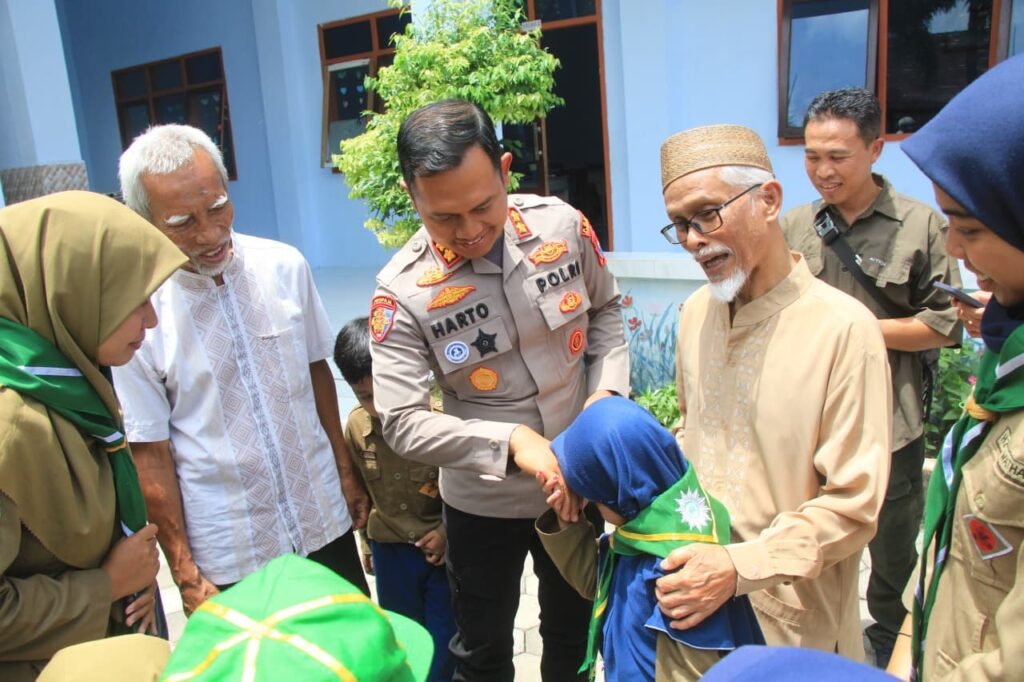 Kapolres Bondowoso Kunjungi SDAC, Wujudkan Kepedulian dan Kenyamanan Pendidikan Anak