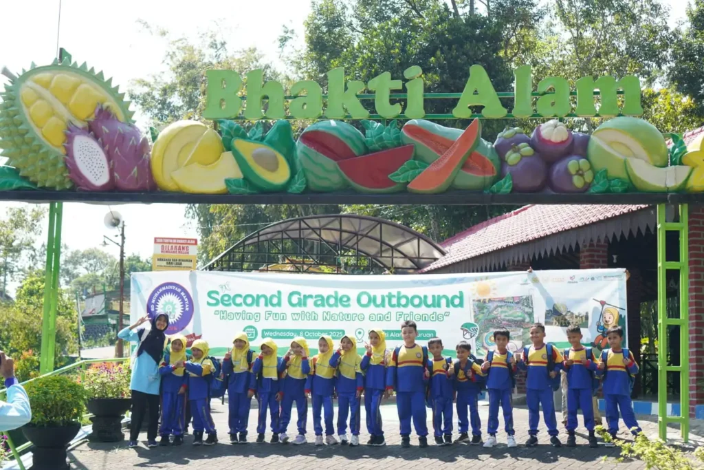 Bersenang-Senang di Alam: Siswa Kelas II SDMM Ikuti Outbound di Bhakti Alam Pasuruan