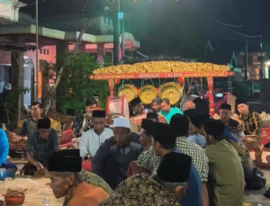 Mahasiswa KKN UMG Kelompok 25 Hadiri Ruwatan di Dusun Mojogandik, Desa Wonorejo