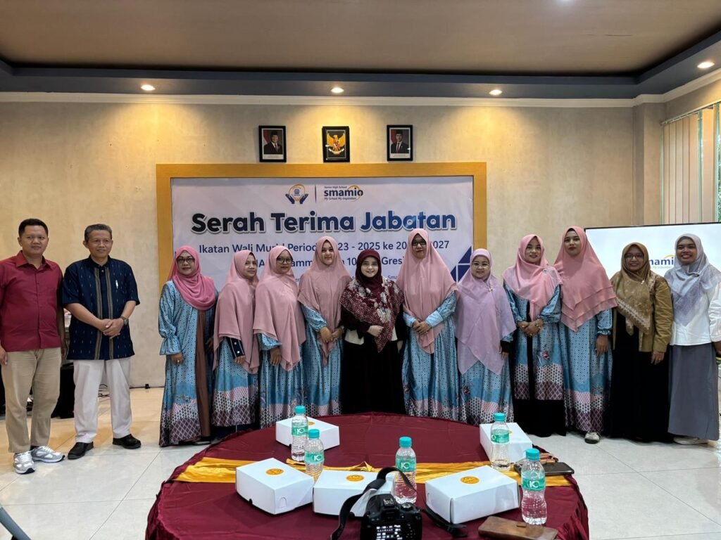 Serah Terima Jabatan Kepengurusan IKWAM SMA Muhammadiyah 10 GKB Gresik: Wujud Regenerasi dan Semangat Kebersamaan
