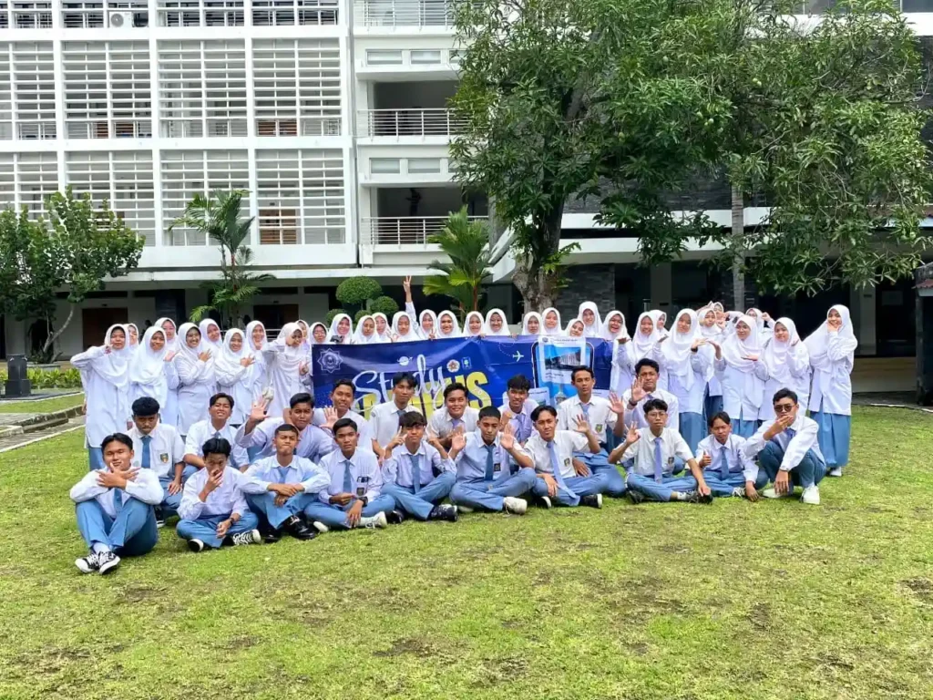 Studi Kampus MA MBS Jazaul Ihsan: Tumbuhkan Rasa Percaya Diri, Songsong Masa Depan Cerah