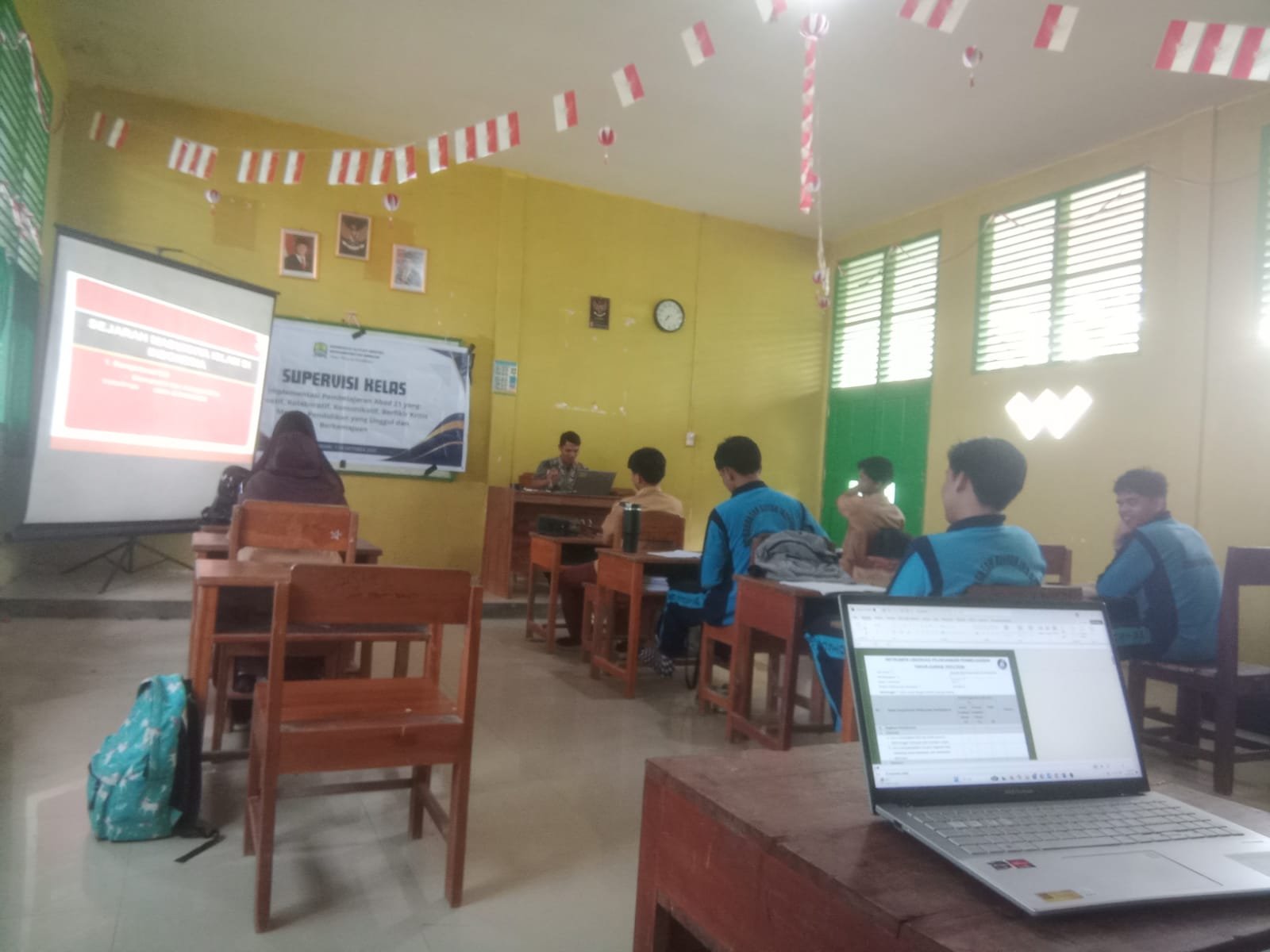 Supervisi di Mahadistra: Memotret Kelas, Menyemai Semangat Guru di Era Digital