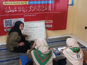 MTs Muhammadiyah 1 Taman Dorong Prestasi Siswa lewat Bimbingan Intensif Olimpiade