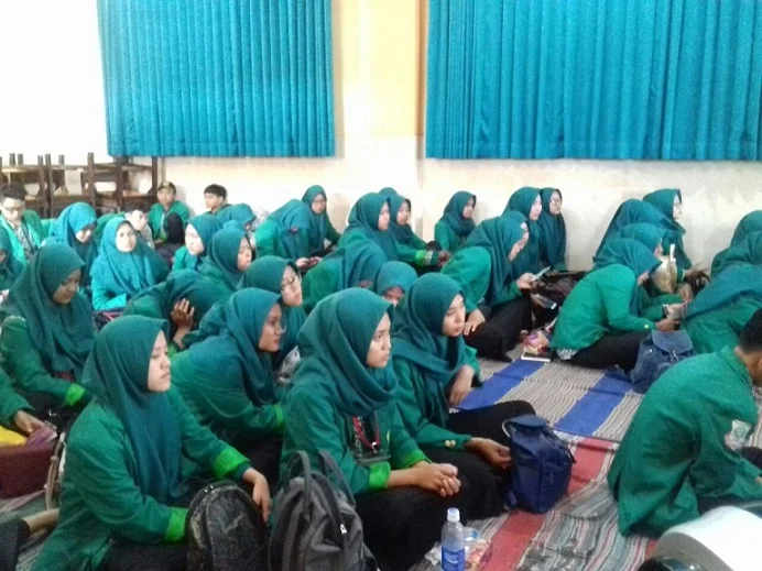 Mahasiswa UMJ Studi Banding Pendidikan ke SDM 9 Malang