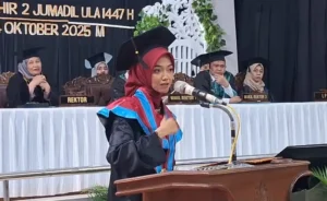 Mahasiswi Tunarungu Pertama UMPP Lulus dengan IPK 3,47, Sampaikan Pesan Haru Saat Wisuda