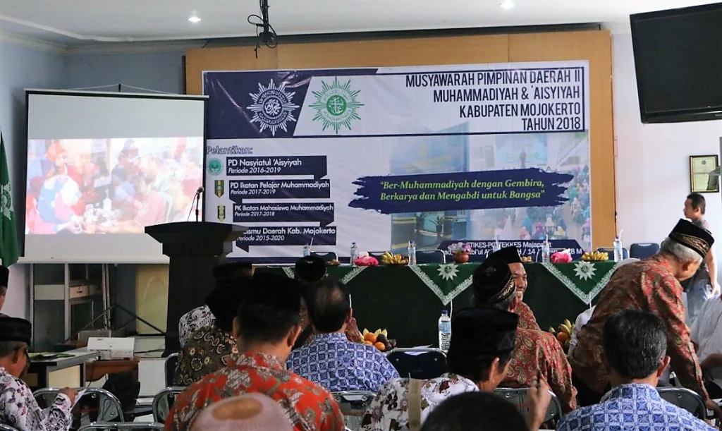 Musypimda Muhammadiyah-Aisyiyah Kabupaten Mojokerto: Berdakwah dengan Gembira