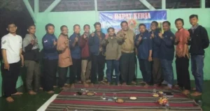 Cacing Saja Bisa Hidup Berkembang Biak, Mosok Organisasi Kita Tidak
