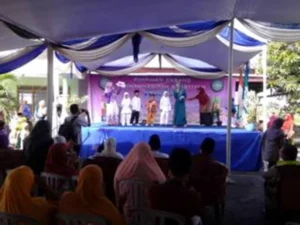 Puisi 3 Bahasa Siswa TK Meriahkan Pra Musycab PCA Candi