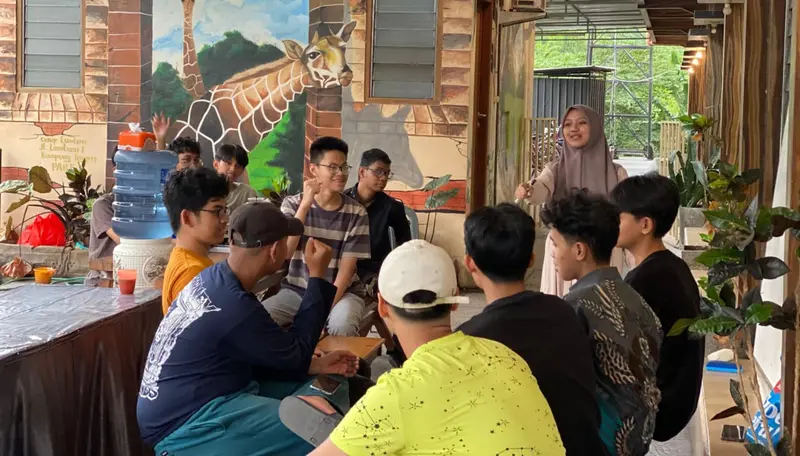 Perkuat Kompetensi Global, Siswa M-ICO Smamita Jalani English Camp di Kampung Inggris