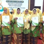 19 Kepala TK dan KB Aisyiyah Gresik Terima SK Pengangkatan di Puncak Milad ke-108 Aisyiyah