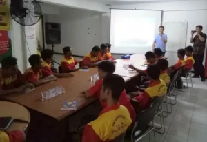 Membina Ketrampilan Siswa, SMKM Nganjuk Kerja Sama dengan Bengkel