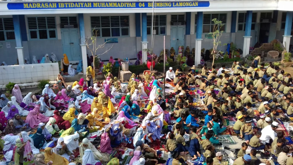 Salat Gerhana di Berbagai Lokasi