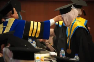 UMT Cetak 2.915 Lulusan di Wisuda ke-18, Bukti Kepercayaan Masyarakat Kian Tinggi