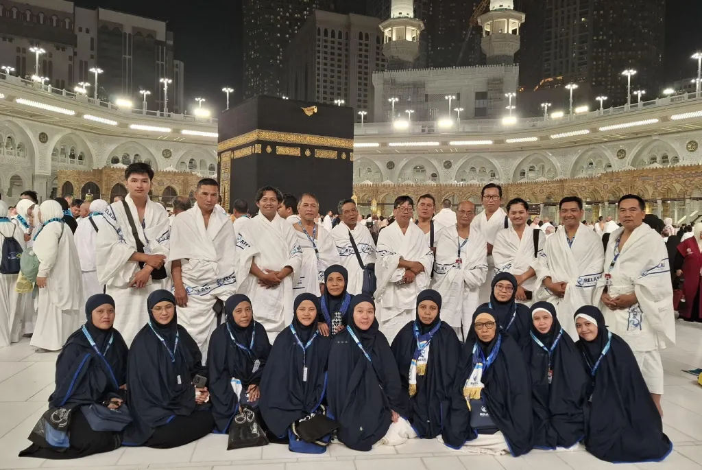 Air Mata di Raudhah, Doa di Bawah Hujan: Catatan Perjalanan Umrah Penuh Berkah