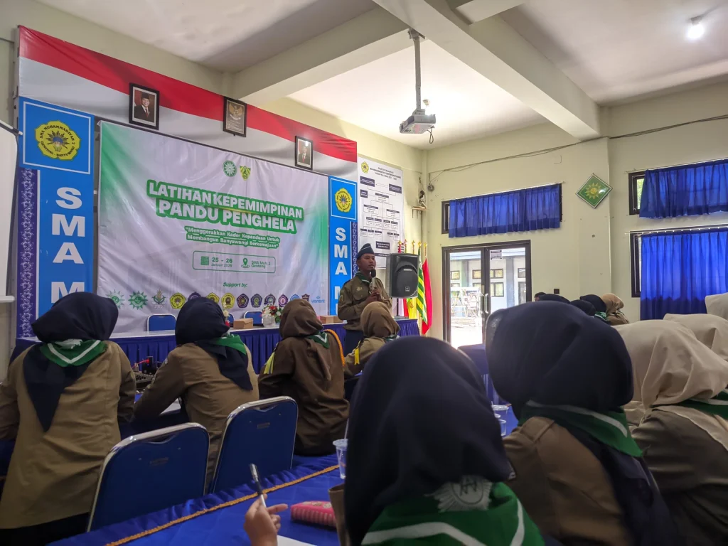 Dalam Cakrawala Kepanduan