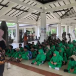 Mengulik Sejarah Mojopahit: Siswa SD Muda Tusida Telusuri Jejak Mojopahit di Trowulan