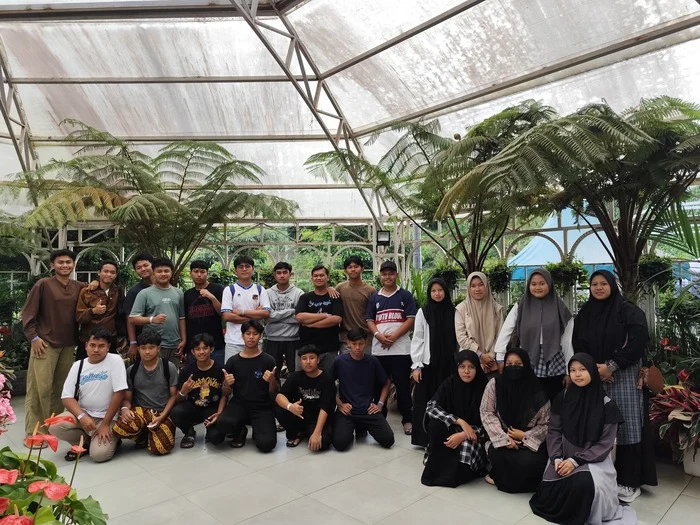 Tadabbur Alam Santri MBS Smamuga: Meraih Hikmah di Santerra Laponte