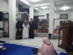 Peringatan Isra Mikraj: Tiga Siswa Penghafal Al Quran Diuji di SMA Muhammadiyah 4 Lamongan