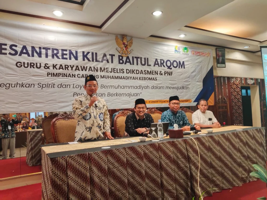 Ketua PCM Kebomas: Warga Muhammadiyah Bekerja Maksimal kepada Allah