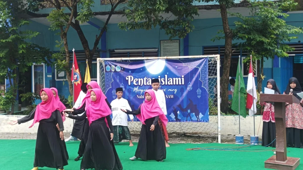 Perguruan Muhammadiyah Menongo Gelar Peringatan Isra’ Mikraj dengan Semarak