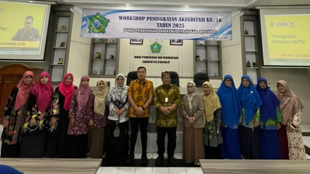 Workshop Peningkatan Akreditasi TK/KB Aisyiyah Sidoarjo: Upaya Meningkatkan Mutu Pendidikan Anak Usia Dini