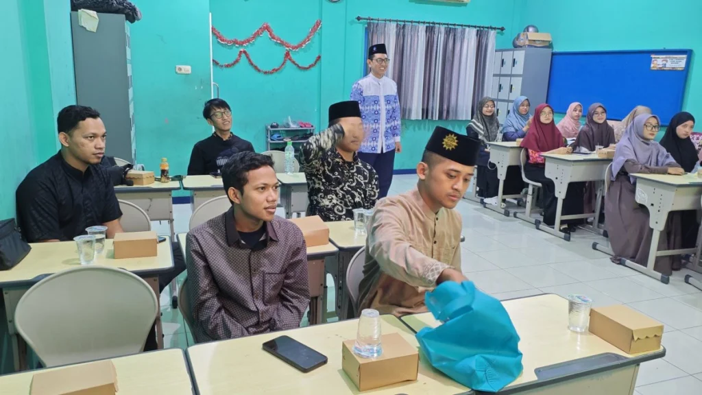 SD Mumtaz Gelar Upgrading Guru BTQ Bersama Misbahul  Munir dari Tajdied  Jawa Timur