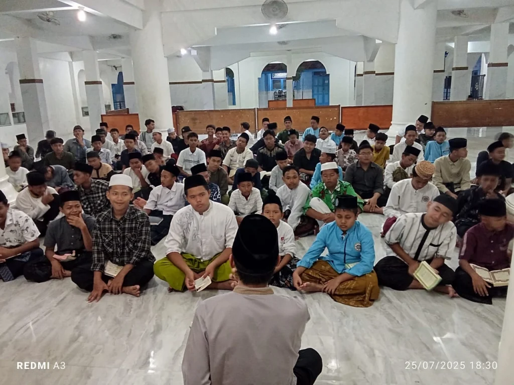 Tahsin Al Qiraah : Upaya Penyeragaman dan Perbaikan Bacaan Santri
