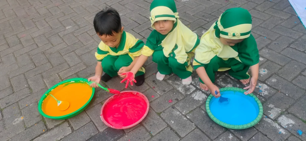 Akhir MPLS TK Aisyiyah 36 PPI Gaungkan Deklarasi Gerakan Anti-Bullying