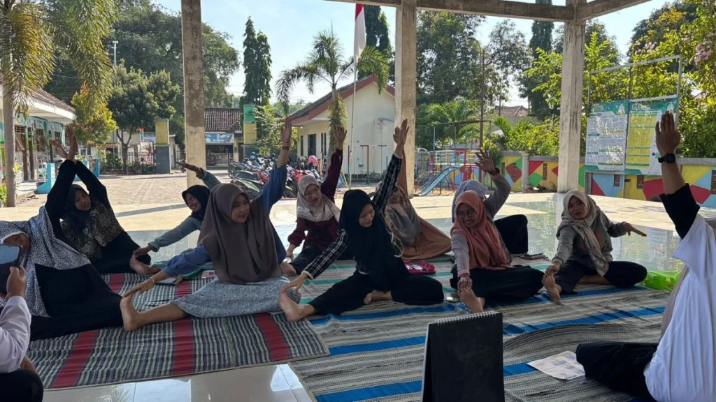 Sukses Gelar Senam, Ponkesdes Pinggir dan KKN UMG Tingkatkan Kesehatan Bumil