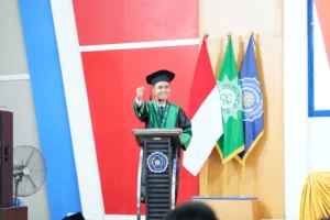 Dari Korban Peluru Nyasar hingga Jadi Hafidz dan PNS: Perjalanan Inspiratif Iqbal di Umsida
