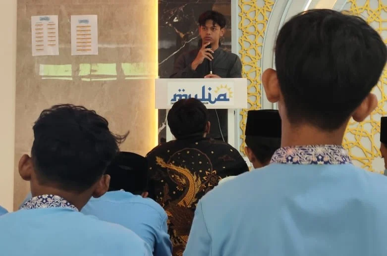 Pelajar SMK MILAN Berkhutbah di depan Ratusan Siswa SMP: Bukti Nyata Pengembangan Potensi oleh Muhammadiyah