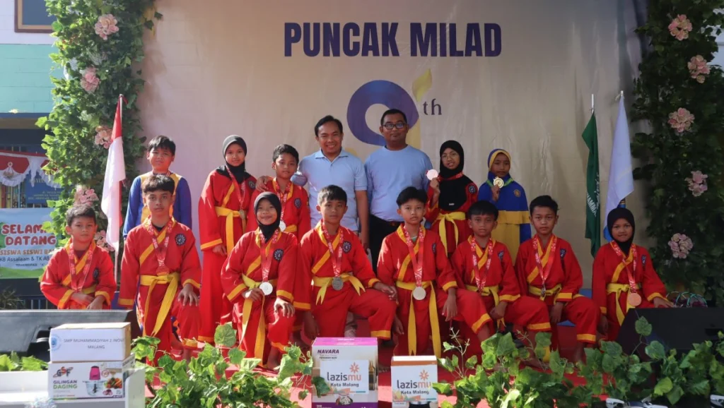 Dihadiahi 13 Medali Nasional, Puncak Milad SD Muhammadiyah 3 Assalaam Pecah Rekor Prestasi