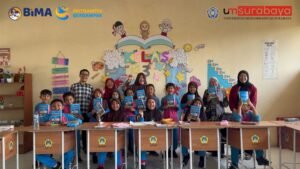 UM Surabaya Dorong Inovasi Pendidikan Melalui PkM DigiLitNum Berbasis Augmented Reality dan Learning Analytics
