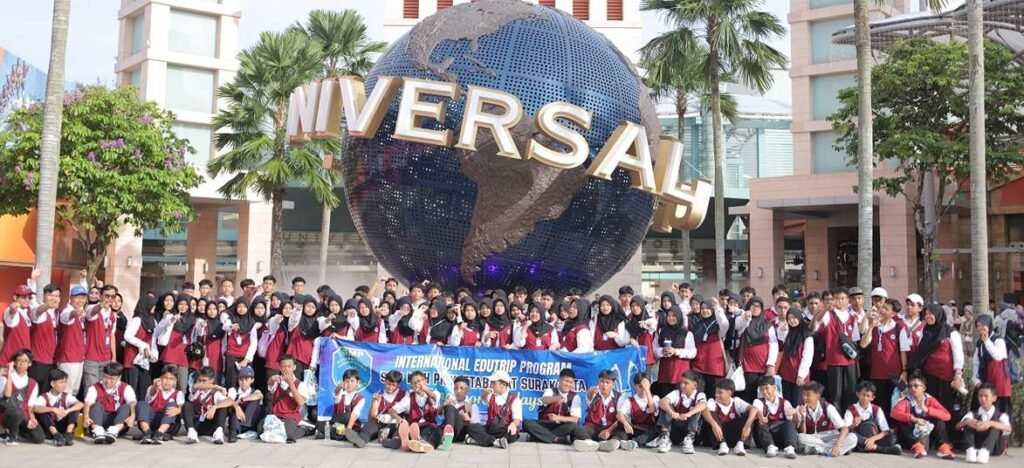 SMP Muhammadiyah PK Kottabarat Surakarta Jelajah Dua Negara, 119 Siswa Ikuti Edutrip Internasional