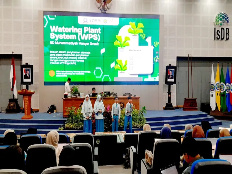 Empat Siswa SDMM Berbagi Praktik Baik Pembelajaran STEM kepada Mahasiswa Pendidikan IPA UM 