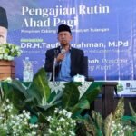 Keluarga Sakinah, Pondasi Masyarakat Kuat: Ribuan Jamaah Antusias Ikuti Pengajian Ahad Pagi PCM Tulangan