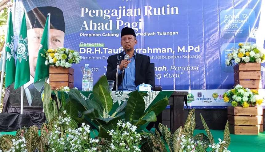 Keluarga Sakinah, Pondasi Masyarakat Kuat: Ribuan Jamaah Antusias Ikuti Pengajian Ahad Pagi PCM Tulangan